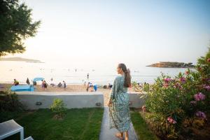 Isalos Seafront Villa I Sea fragrance