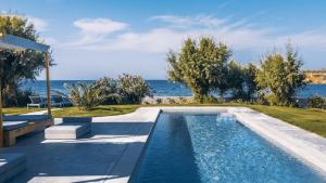 Isalos Seafront Villa I Sea fragrance