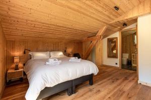 Chalet du Gouter - ChamonixYear