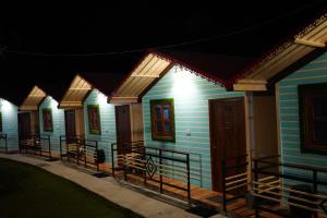 Creek Forest - Riverside Boutique Resort