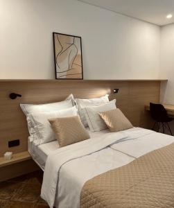 Zaro Apartments 