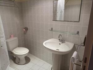 Hotels L' Auberge Campagnarde, Lourdes : photos des chambres
