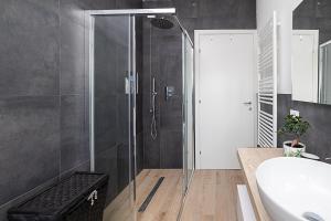 CASCINALE 11 - Regarda Travel