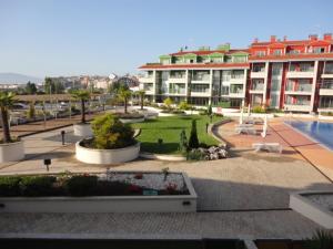 URBANIZACIÓN ILLAS ATLANTICAS-PORTONOVO