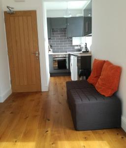 The Little Flat on the Corner