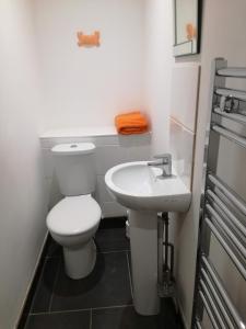 The Little Flat on the Corner