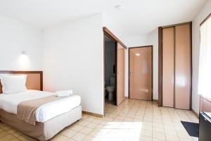 Hotels Hotel du cros d'Auzon : Chambre Double avec Terrasse
