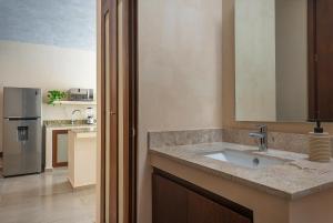 1BR Apartment with Private Pool and Rooftop Access Tulum A103