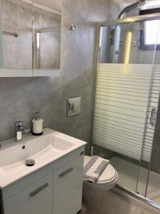 Sea Breeze Apartments - n.1 with private pool