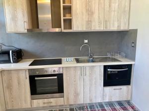 Sea Breeze Apartments - n.1 with private pool