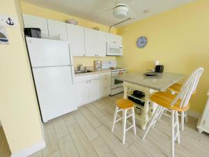 #902 Gulf View at Lovers Key Beach Club