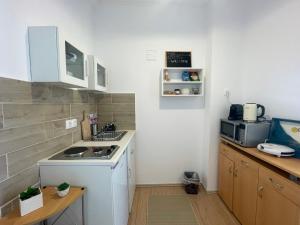 Zoe Apartments No 6 , Hydra Island Greece