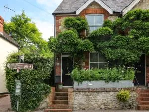 1 Foresters Rest - East Worldham