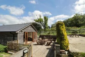 Loose Farm Lodge - Whatlington