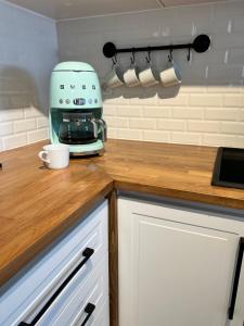 Viola Apart - Kalkan