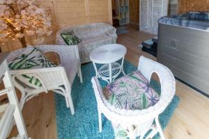 Chalets Les Pilotis Du Cognac : photos des chambres