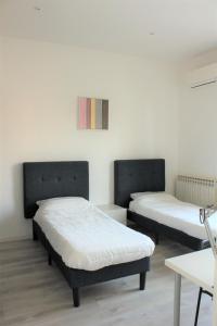 2BEDROOMS - 2STANZE - 4BEDS Minimum 3 days -TheTechFlat- Red Metro Milano Sesto Marelli San Babila Duomo Fiera - No City tax required - dishwasher