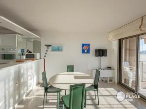 Appartement T2 face plage avec garage aux Sables-dOlonne - FR-1-197-213