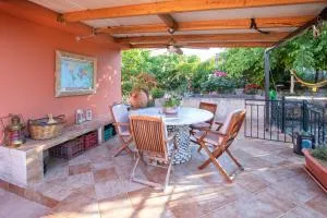 Traditional 2bedroom private house - Karavomylos