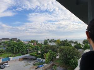 Seaview Secret with Wifi n Toproof Pool @ Bangsaen