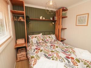 3 Valley View Lodges