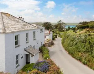 Worthy House - Polzeath