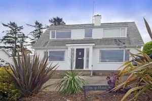 Min Y Nant - Llangian