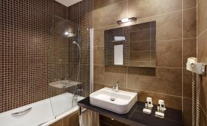 Double or Twin Room room in Sercotel Plaza Feria