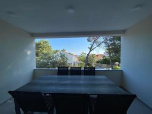 Dorothy Apartman Vir