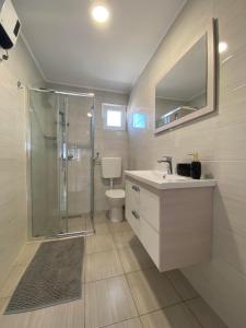 Dorothy Apartman Vir