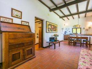 Holiday Home Bardeggiano - Caterina 8 - COL243 by Interhome