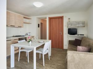 Apartment Rustico Maria - DMA390 by Interhome