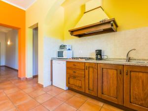 Apartment Casolare Bretulla-2 by Interhome