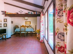 Apartment Bardeggiano - Caterina 3 - COL246 by Interhome