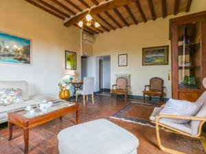Apartment Giuggiolo - Giuggiolo 5 by Interhome