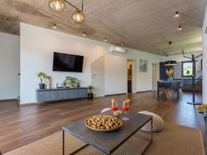 Holiday Home Villa Leonardo by Interhome