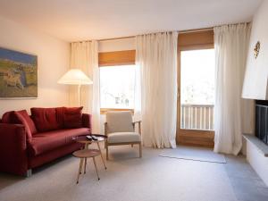 Apartment Chesa Pra d`Sura 217-10 by Interhome