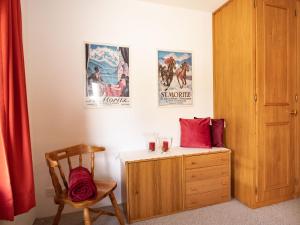 Apartment Chesa Pra d`Sura 217-10 by Interhome