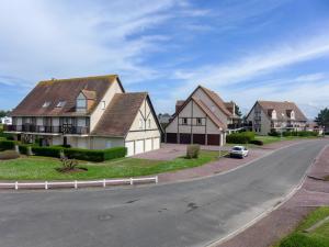 Appartements Apartment La Cote Fleurie-6 by Interhome : photos des chambres