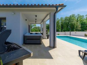 Villa Vine by Interhome