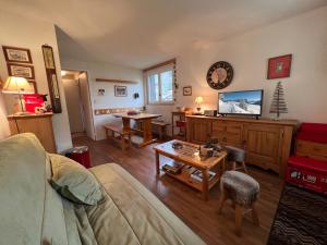 PARNASSE 1-413 - Appartement centre village, pied des pistes - Wifi -Garage