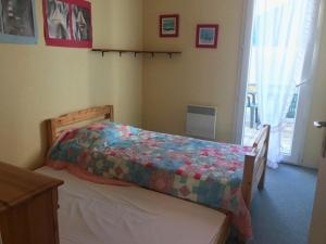 Appartements Spacieux Appartement 3* a Saint-Jean-de-Luz avec Parking, Terrasse et Proximite Commerces - FR-1-4-516 : photos des chambres