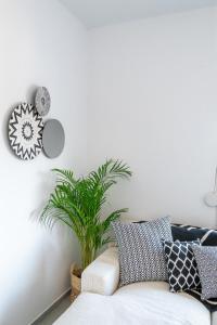 Indigo Boutique Home