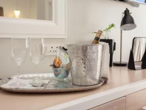 No 4 Boutique Beach House