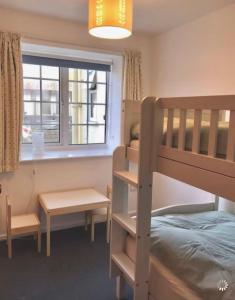 Great price, lovely comfy flat.2 mins from the sea