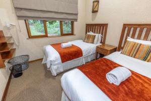 Legend Safaris 257B - in Kruger Park Lodge