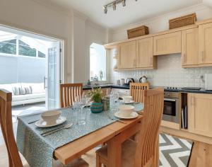 St Martins Apartment