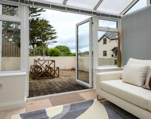 St Martins Apartment