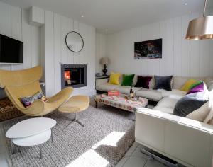 Black Rock House