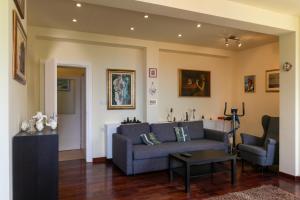 Apartment Tonka - Two bedroom apartment with partial sea view